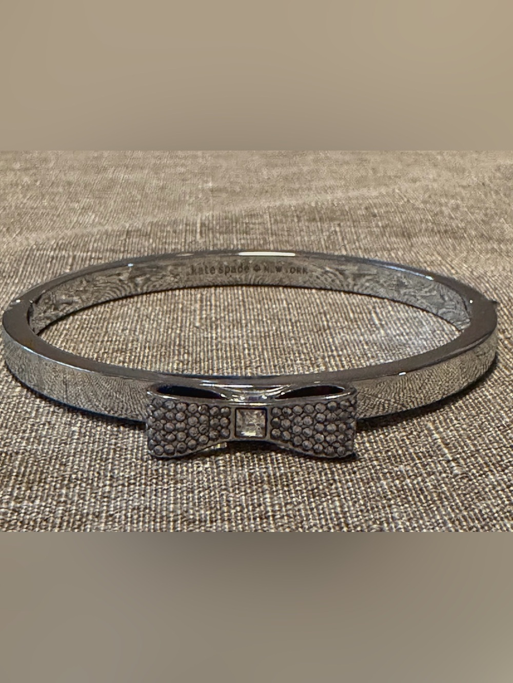 Kate Spade-Bow Hinge Bangle Braclet